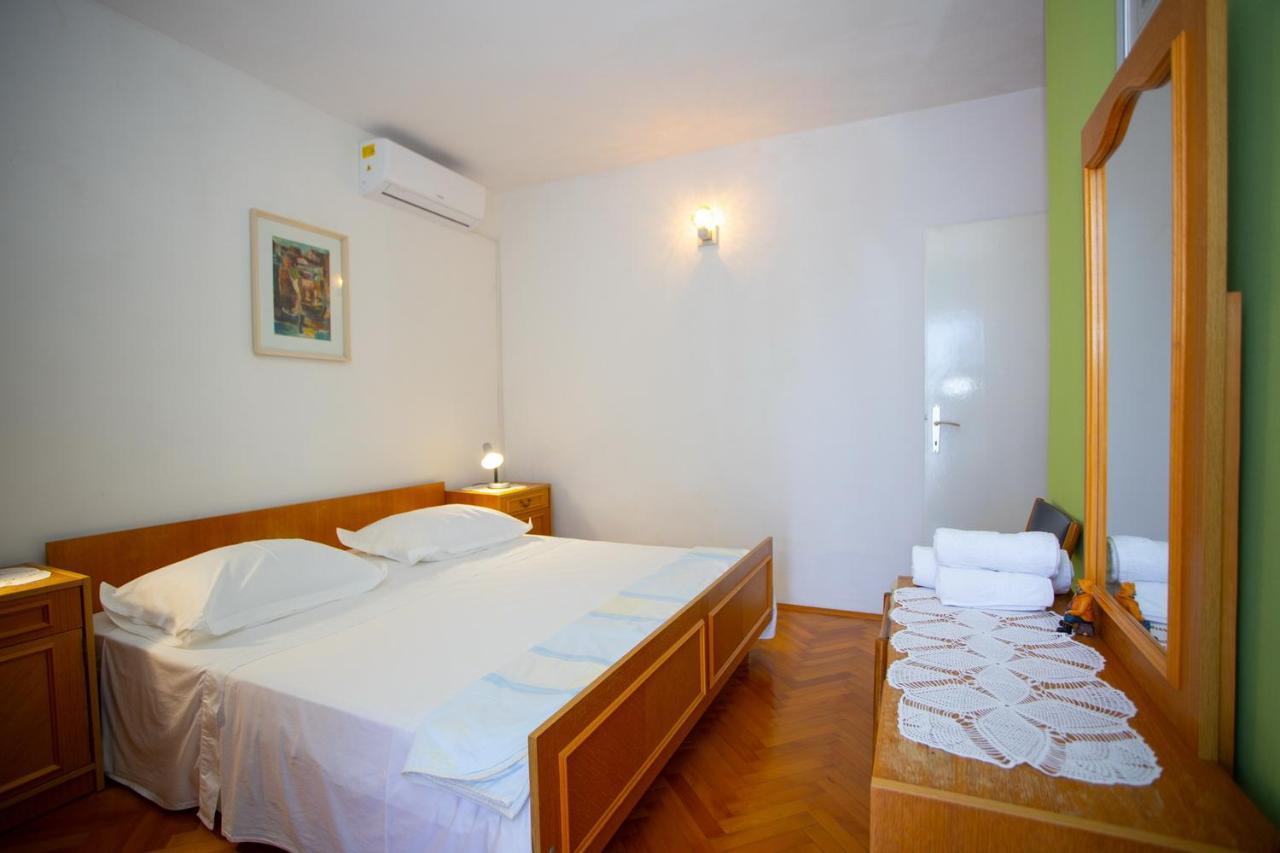 פודגורה Apartment Nola מראה חיצוני תמונה