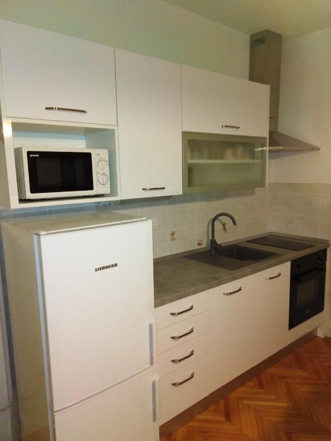 פודגורה Apartment Nola מראה חיצוני תמונה
