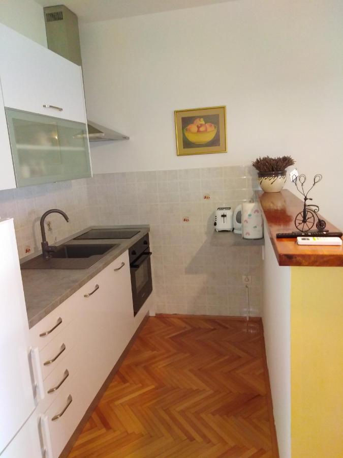 פודגורה Apartment Nola מראה חיצוני תמונה